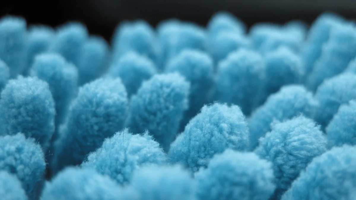 Microplásticos: por qué tu ropa y paños de cocina ocultan un peligro silencioso