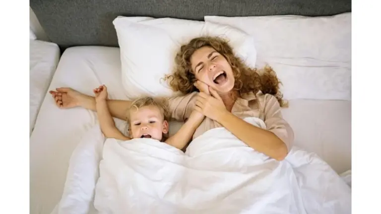 5 señales de que tu colchón ya no te sirve (y te está arruinando el día)