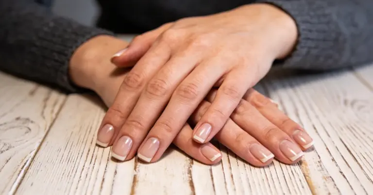 Cuánto cuesta mantener uñas de gel impecables por 30 días seguidos?