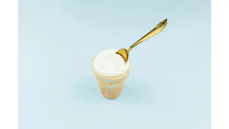 Plombir de la abuela vs. el secreto del condensado: ¿Cuál es el helado de tu infancia?