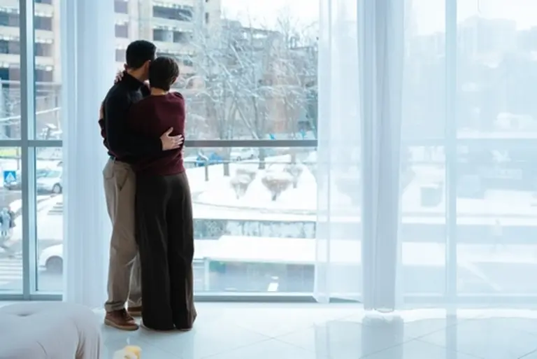 Por qué tu estado de ánimo se desploma en invierno y cómo tu pareja puede ayudarte a superarlo