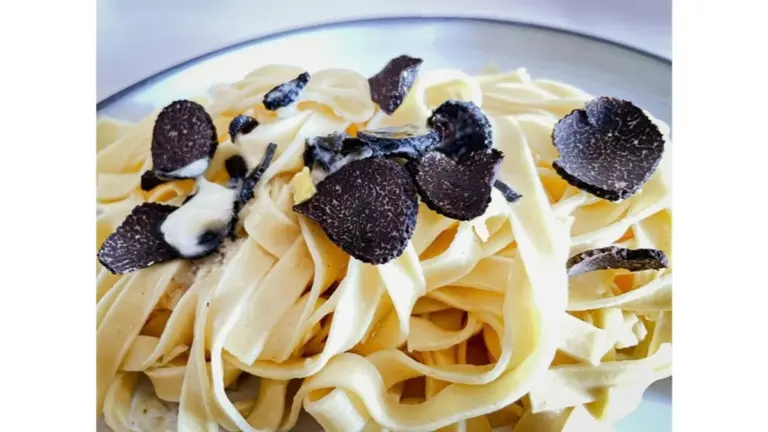 Trufas: el oro negro que cuesta miles y transforma tu cocina