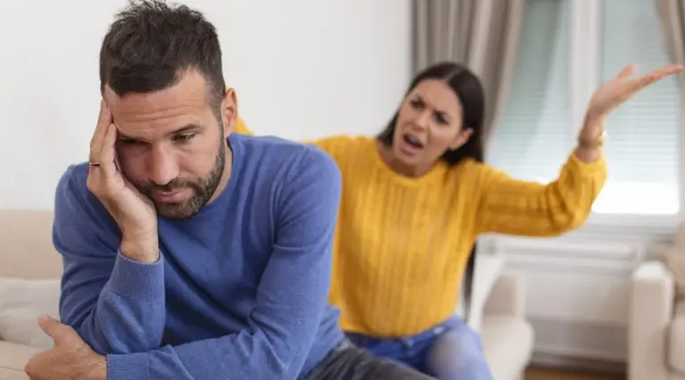 Por qué tu abuela tenía razón: la planta que te roba el sueño (y cómo solucionarlo)